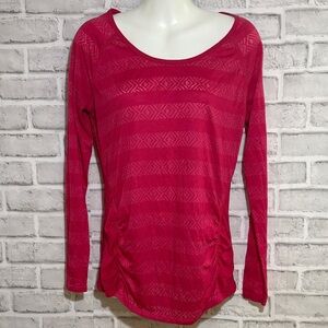 Lululemon Athletica Fuchsia Long Sleeve Blouse